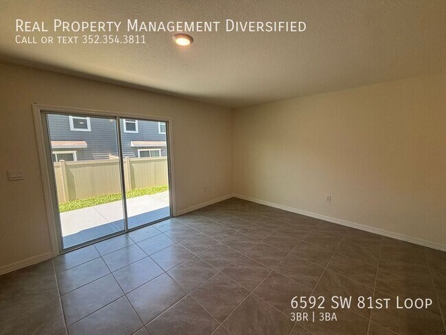 Foto del edificio - 6592 SW 81st Lp