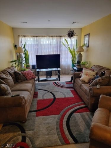 Foto del edificio - 9-11 Madison Ave