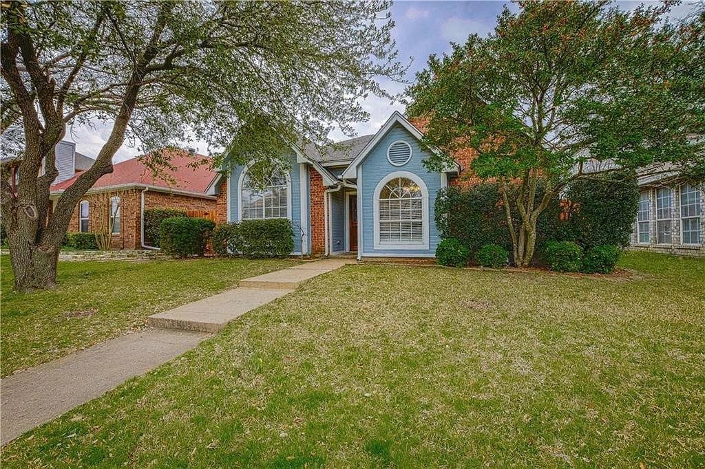 2134 Arbor Creek Dr, Carrollton, TX 75010 House Rental in Carrollton