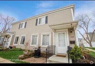Building Photo - 1465 Cove Dr