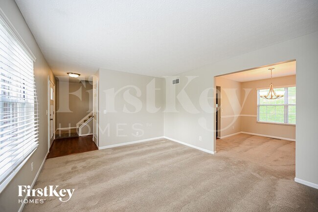 Foto del edificio - 5328 Orchard Dr
