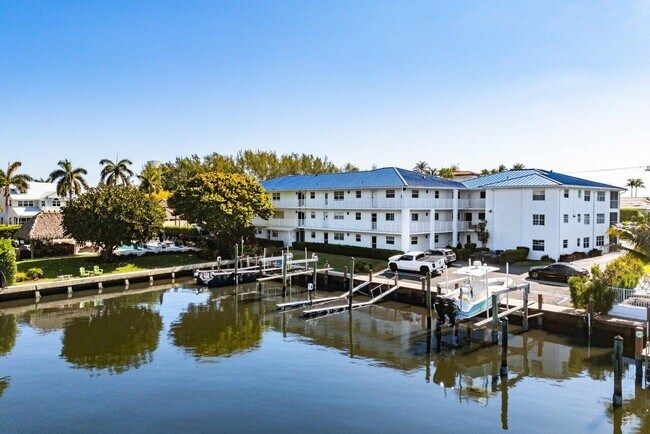Foto del edificio - 1700 S Ocean Blvd