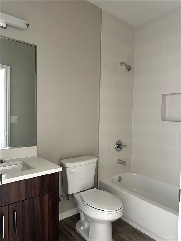 Foto del edificio - 4216 Walnut Ave