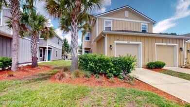 Building Photo - 7623 Legacy Trl