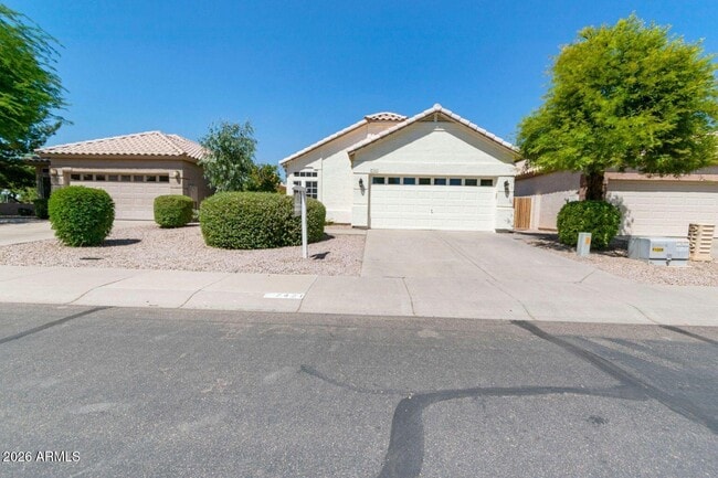 Building Photo - 7421 S Kachina Dr