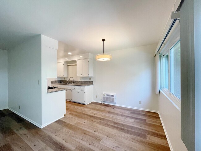 Foto del edificio - Oakland Manor