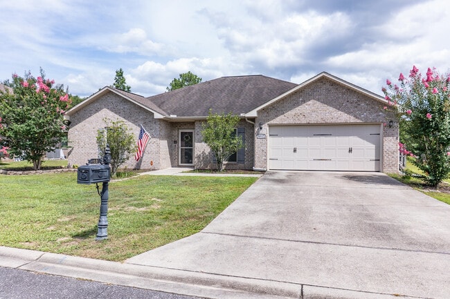 Building Photo - 4517 Beth Cir
