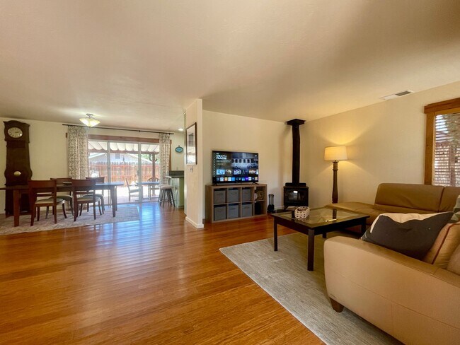 Foto del edificio - 13752 Woodgate Pl