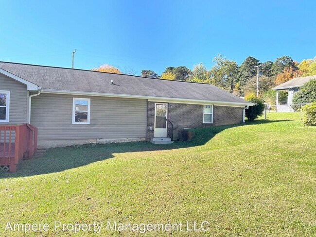Building Photo - 3 br, 2 bath House - 3307 Gleason Dr