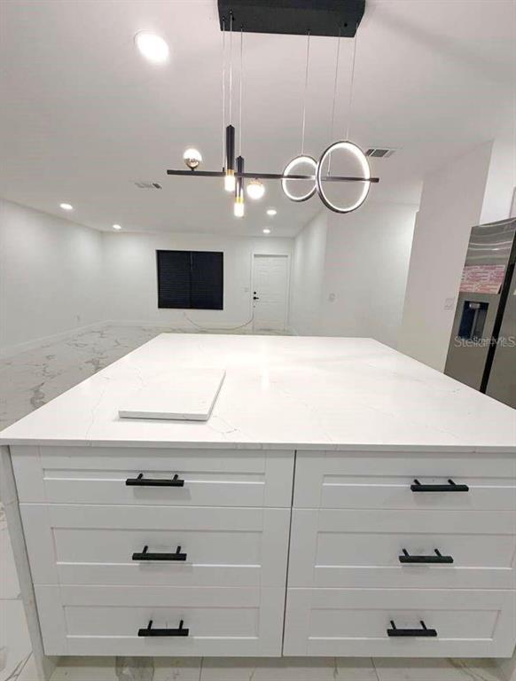 Building Photo - 1048 Newbern St NE