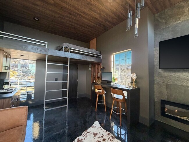 Foto del edificio - 14613 Woods Landing Ct