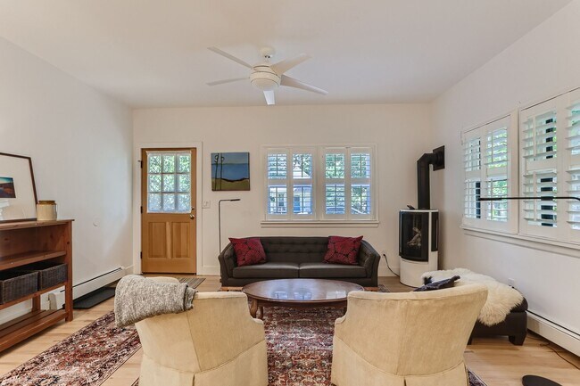 Foto del edificio - Downtown Boulder 2 BDR - Newly Renovated