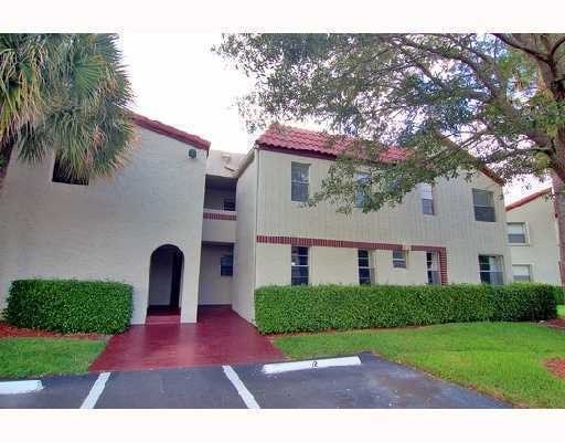 Photo - 7410 Woodmont Terrace Townhome