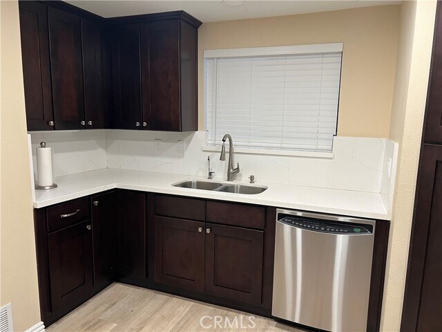 Building Photo - 8550 San Jacinto Ct