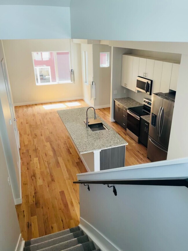 Building Photo - 1260 Quitman St