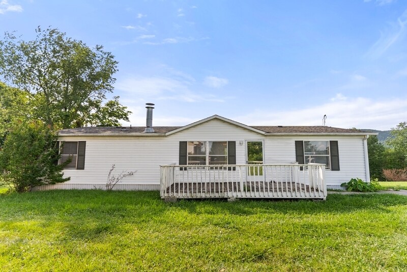 Foto principal - 158 Stone Henge Ln