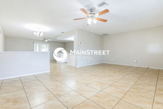 Foto del edificio - 3 Bedroom Pet-Friendly Home in VENICE, FL with Main Street Renewal