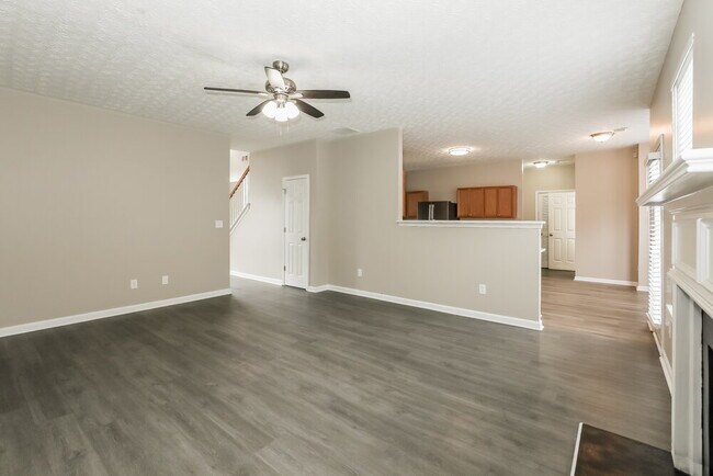 Building Photo - 6846 Lakefield Forrest Dr