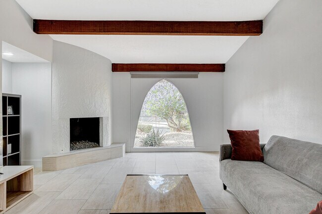 Foto del edificio - 945 Vegas Valley Dr