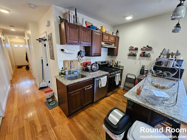 Foto del edificio - 23 Weitz St