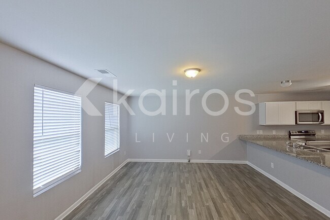 Foto del edificio - 127 Village Creek Dr