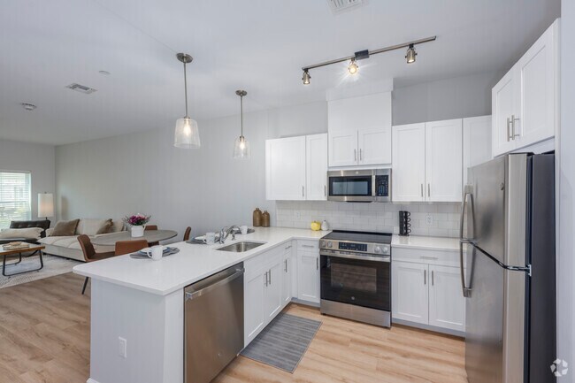 1 dormitorio, 1 baño - 767 pies cuadrados - Cocina - Fieldstone at Commack East