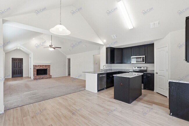 Foto del edificio - 422 Greenhaven Dr