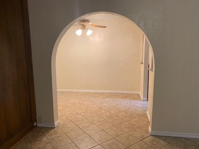 Building Photo - 1221 Willow Wood Ct