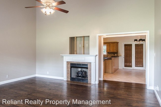 Building Photo - 3 br, 2 bath House - 1375 Tannahill Way