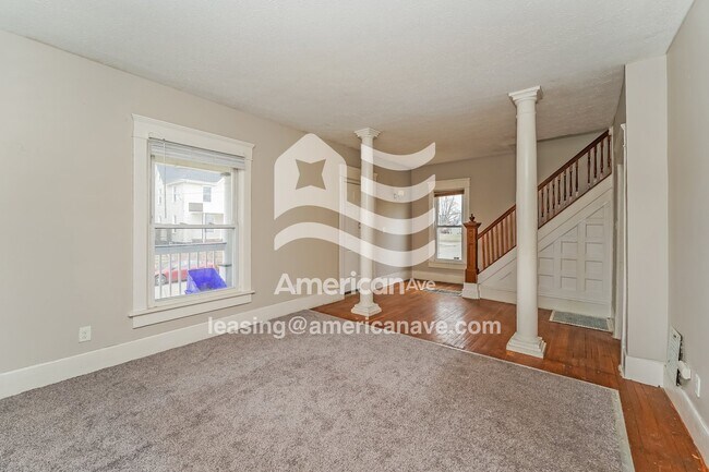 Foto del edificio - 918 Troy Pl NW