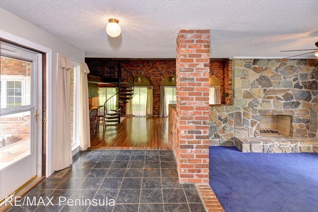 Foto del edificio - 3 br, 2 bath House - 106 Pamela Place