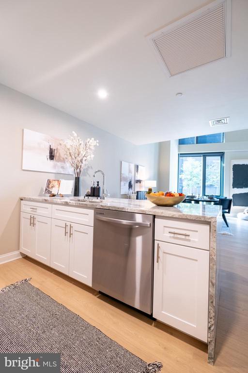 Building Photo - 2301 John F Kennedy Blvd