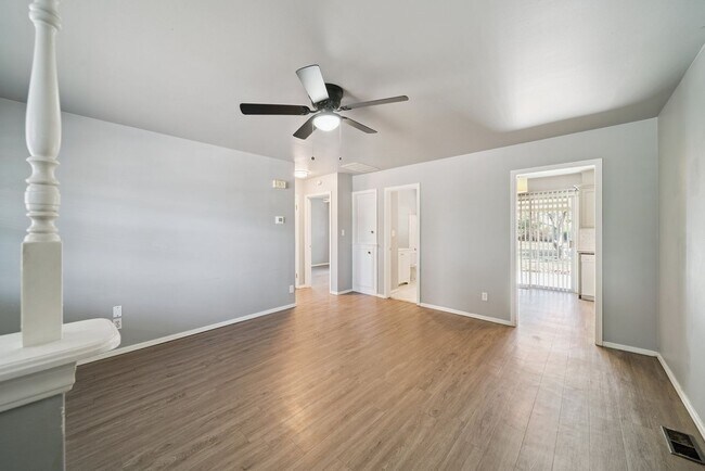 Foto del edificio - Adorable Home in Midtown!