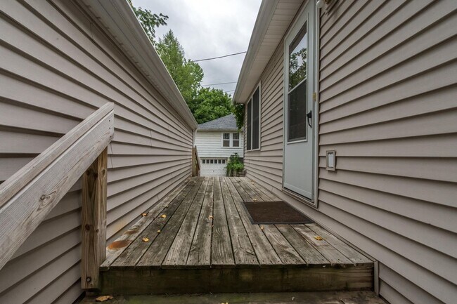 Foto del edificio - 505 S Highland Ave