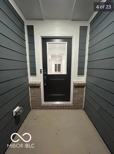 Foto del edificio - 729 Felix Dr