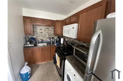 Building Photo - 5644 Midwood Ave