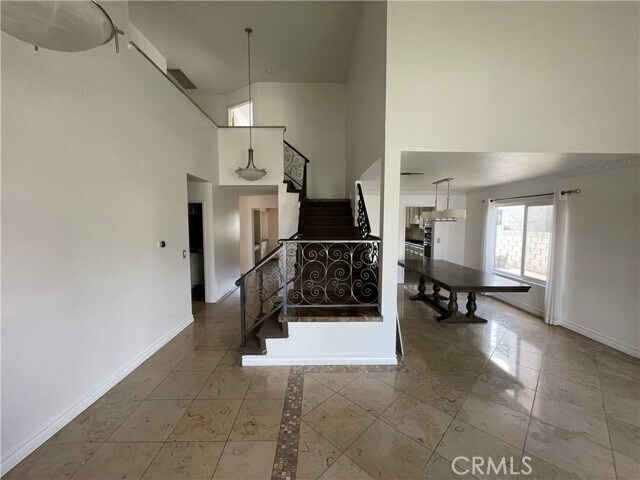 Foto del edificio - 1330 Fuchsia Ave