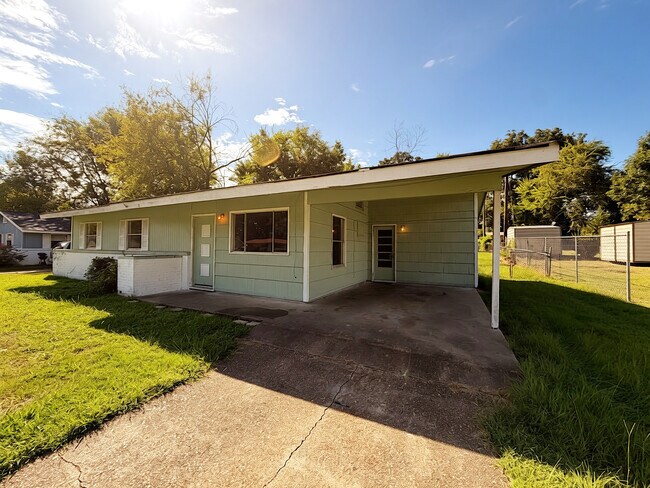 Building Photo - 501 Wynhurst Ct