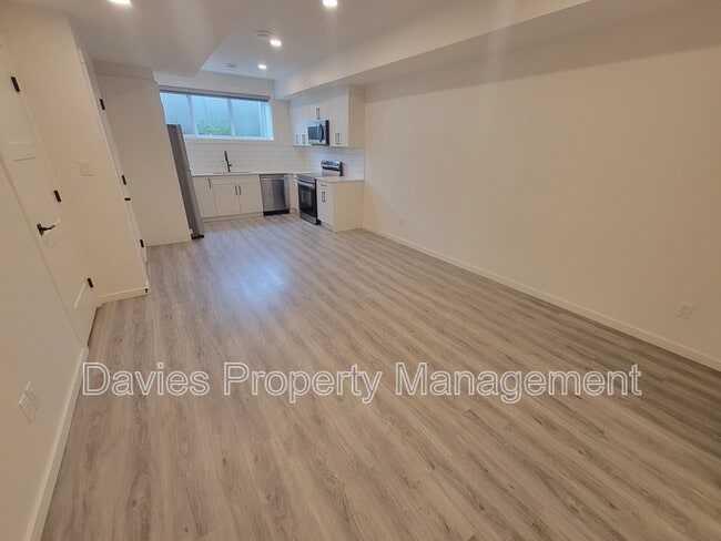 Building Photo - 1227 Podersky Wynd SW