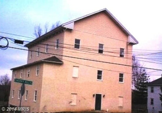 Primary Photo - 273 Cherry Hill Rd