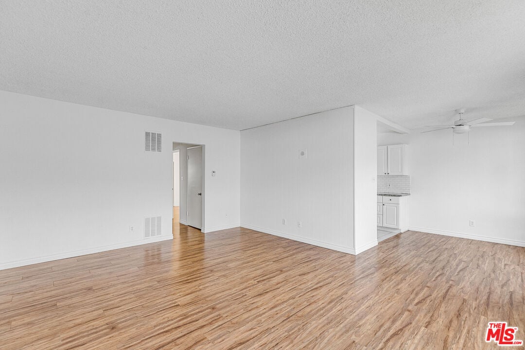 Foto principal - 1800 N Harvard Blvd