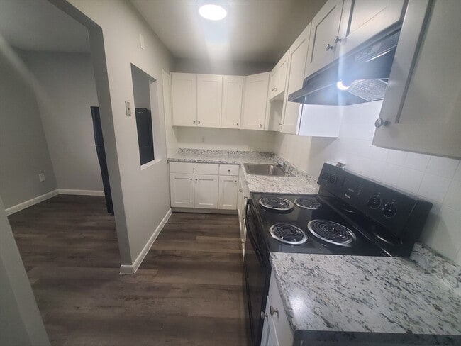 Building Photo - 760 Cummins Hwy