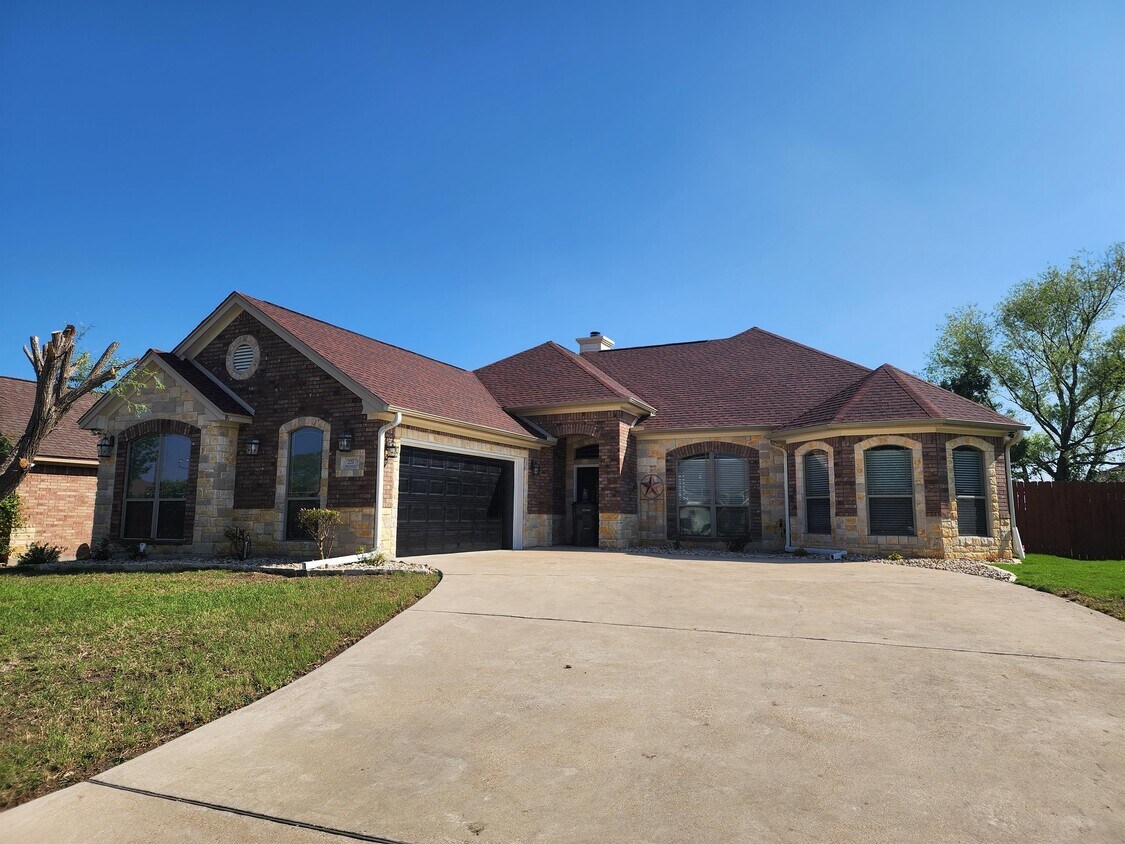 220 Black Walnut Ct, Nolanville, TX 76559 House Rental in Nolanville