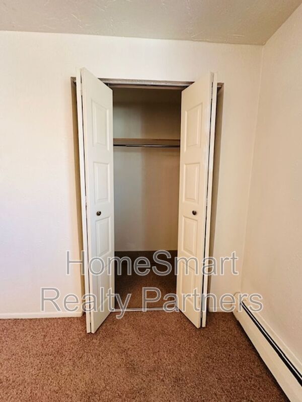 Foto del edificio - 185 Monroe Ave