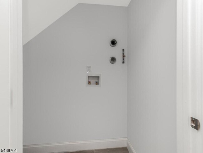Foto del edificio - 282 W Runyon St