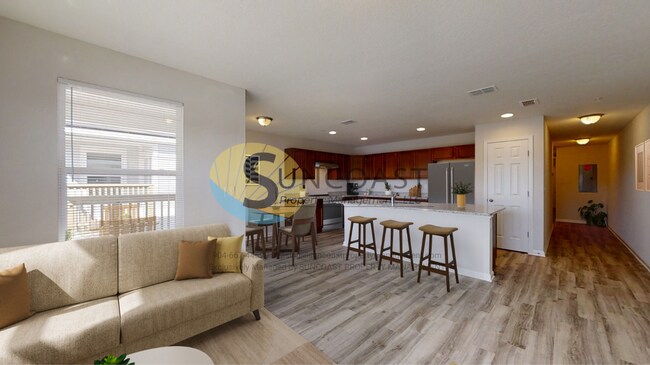 Foto del edificio - READY NOW! Gorgeous 2BR/2BA Quad for rent ...