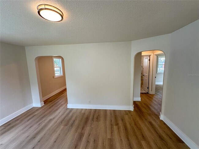 Foto del edificio - 1650 Prescott St S