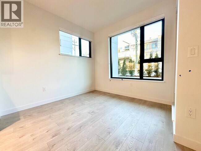 Photo du bâtiment - 4928 Quebec St