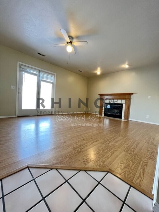 Building Photo - 10319 Ashley Park Dr