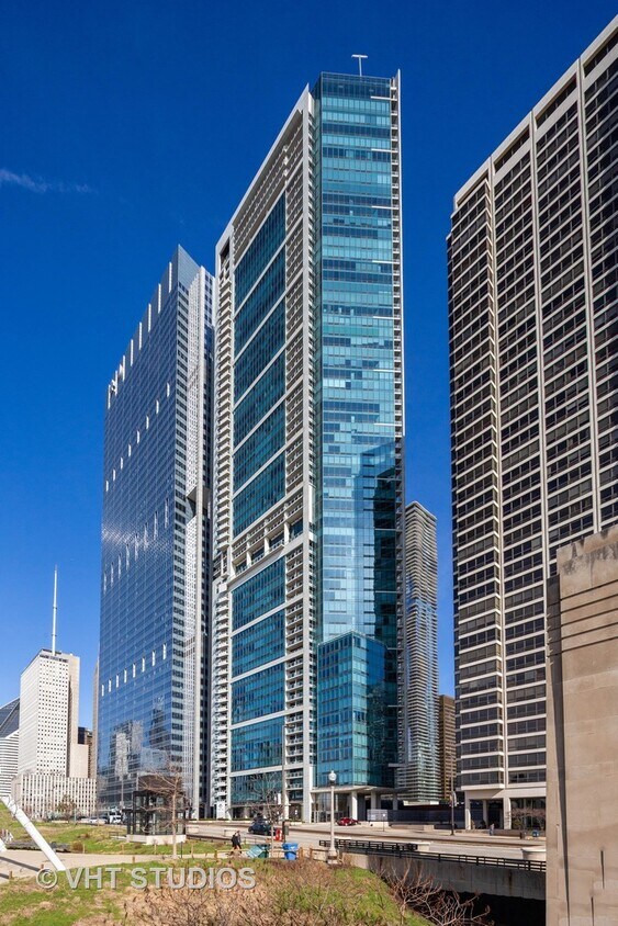 Foto principal - 340 E Randolph St